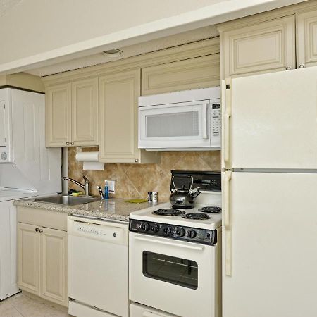 Lake Travis Bungalow Casita Golden Rod #2 Лейкуэй Экстерьер фото