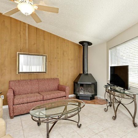 Lake Travis Bungalow Casita Golden Rod #2 Лейкуэй Экстерьер фото