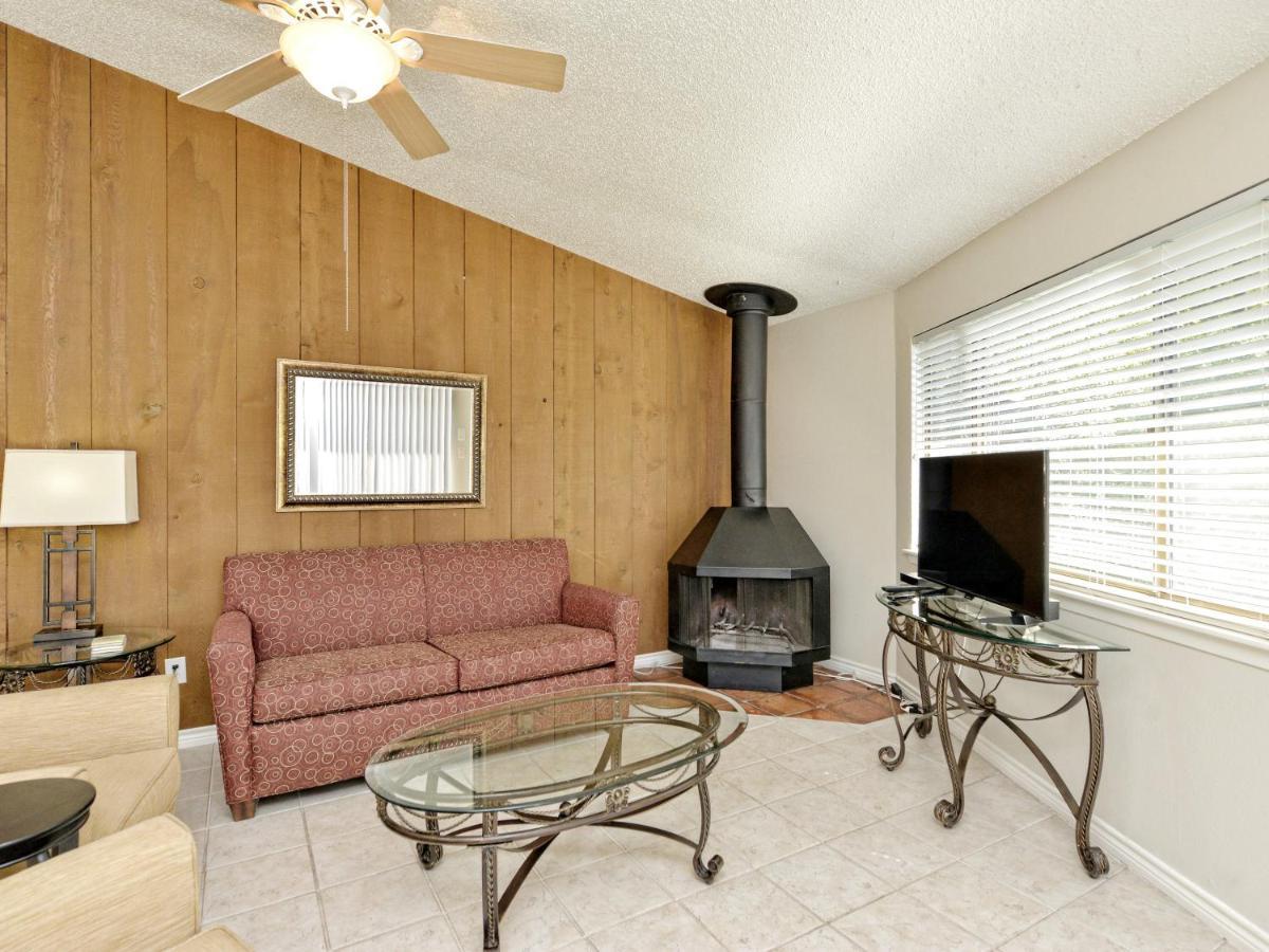 Lake Travis Bungalow Casita Golden Rod #2 Лейкуэй Экстерьер фото